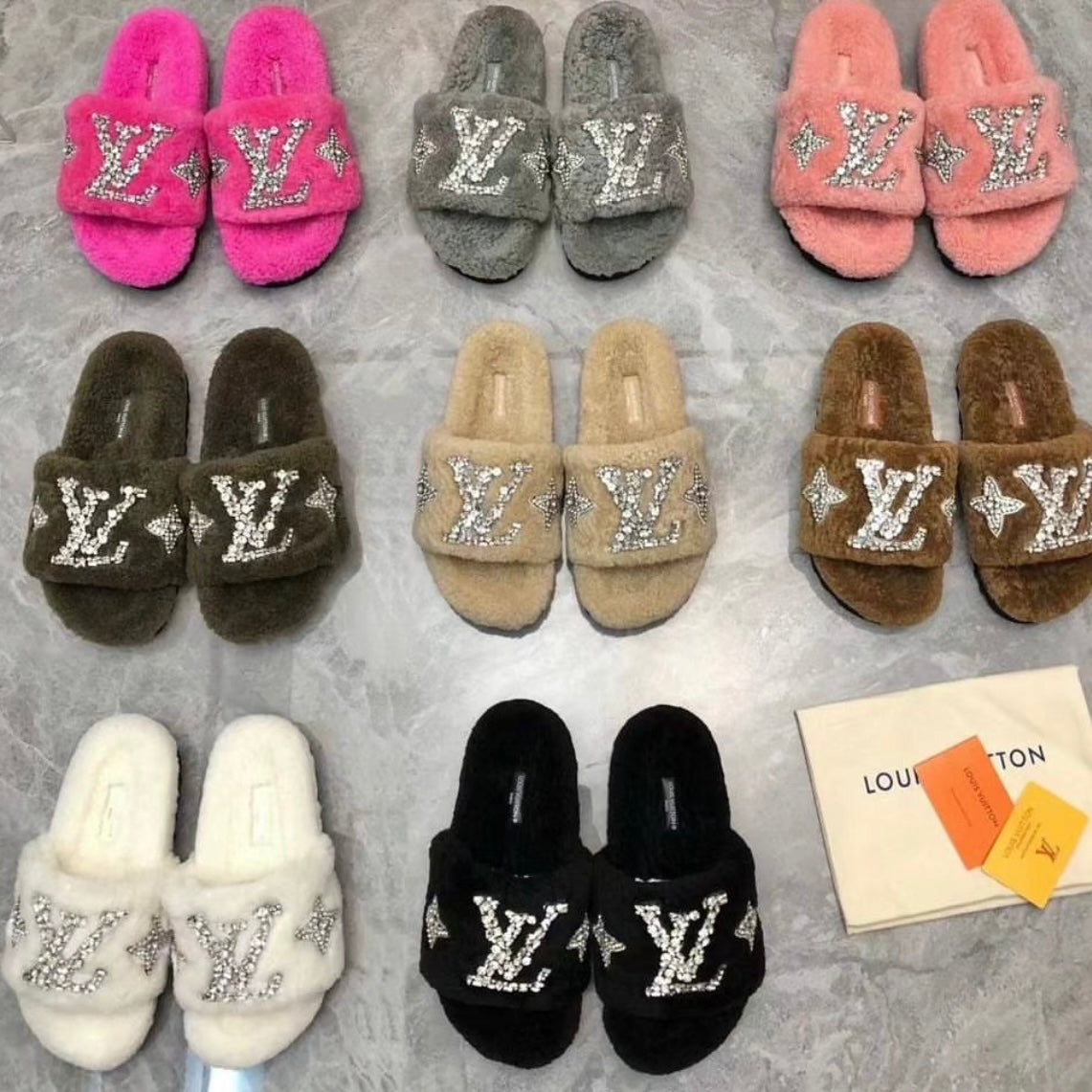 Lv rhinestone slippers