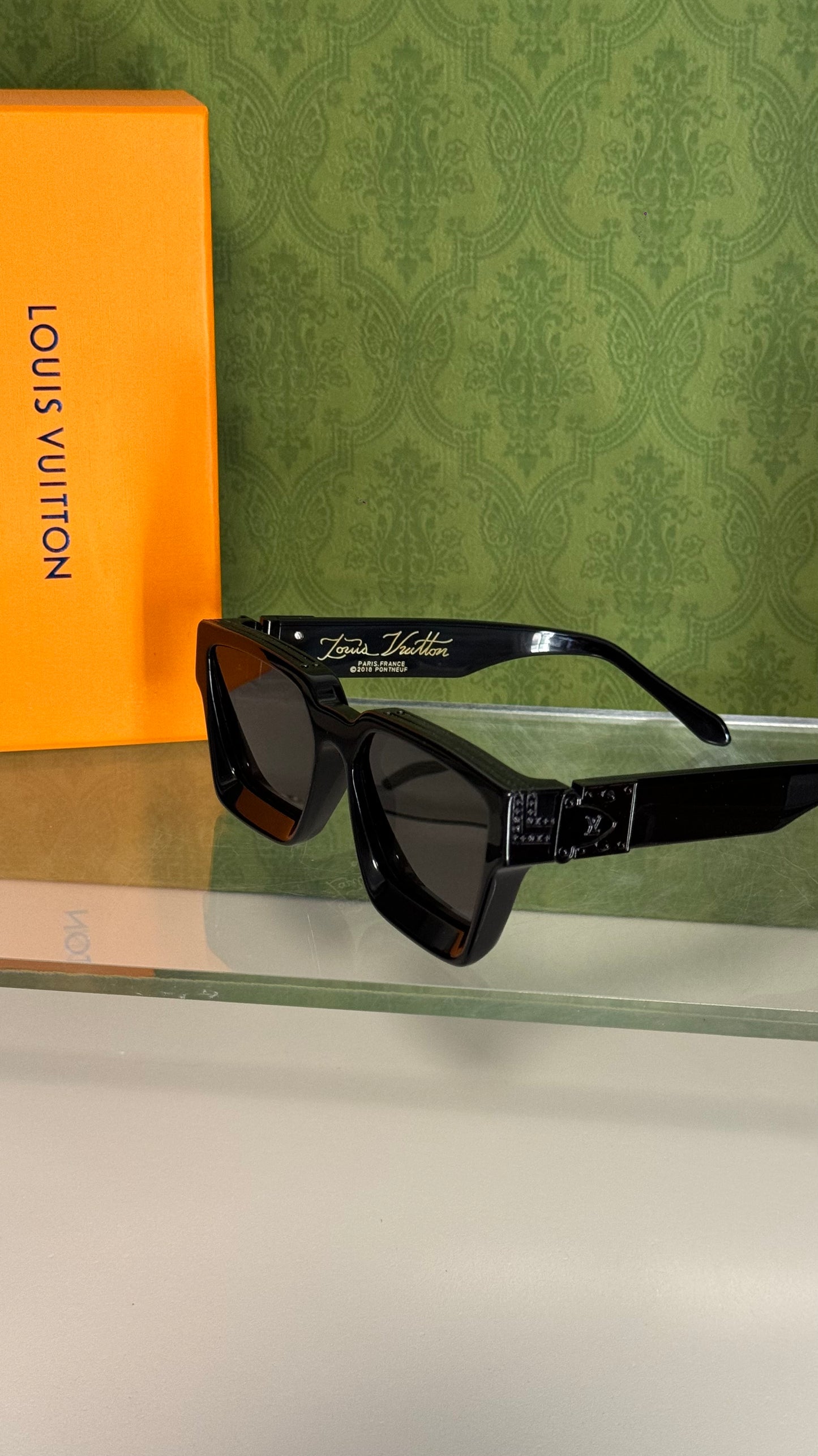 Blacked out lv unisex sunnies