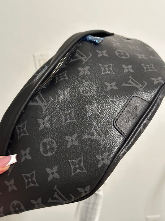 lv bum black