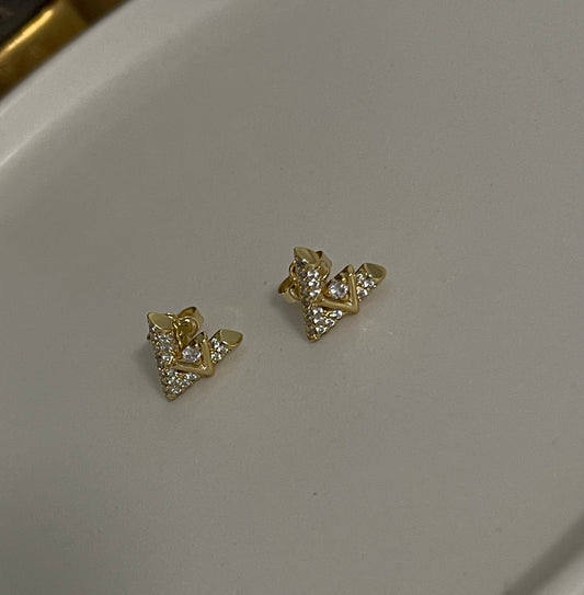 “V” lv studs