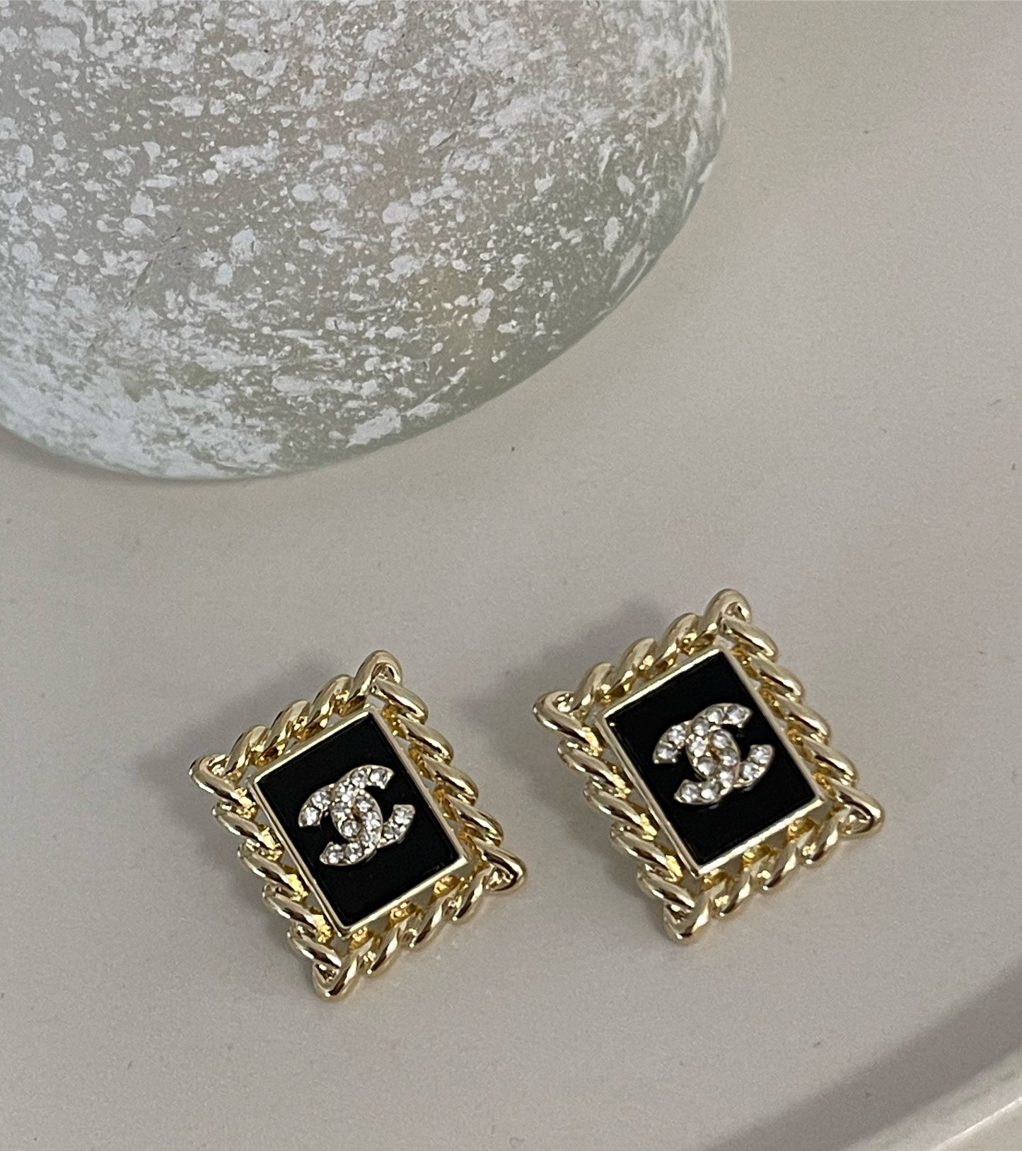 Squared cc earrings