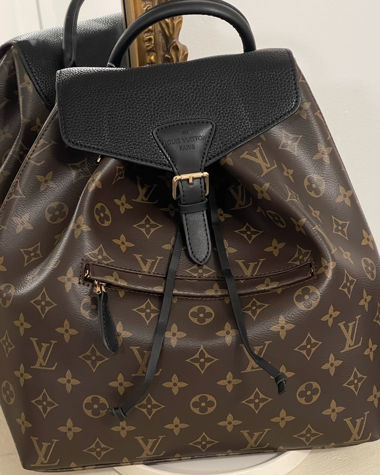 Medium lv backpack