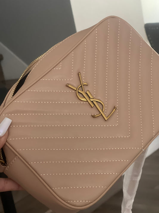 Ysl nude camera Bag pre order