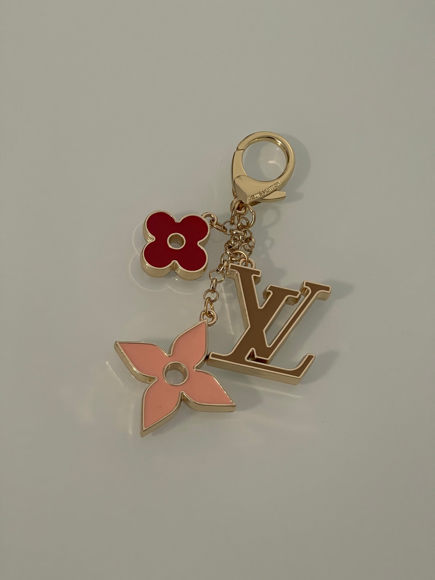 Keychain lv pink