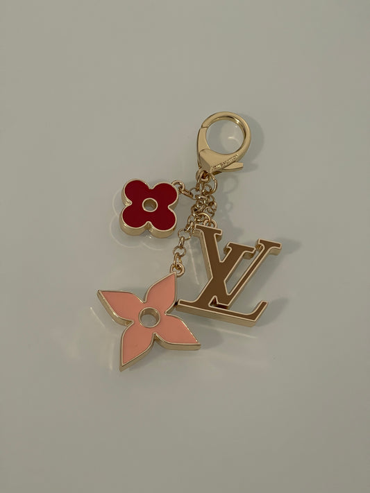 Keychain lv pink