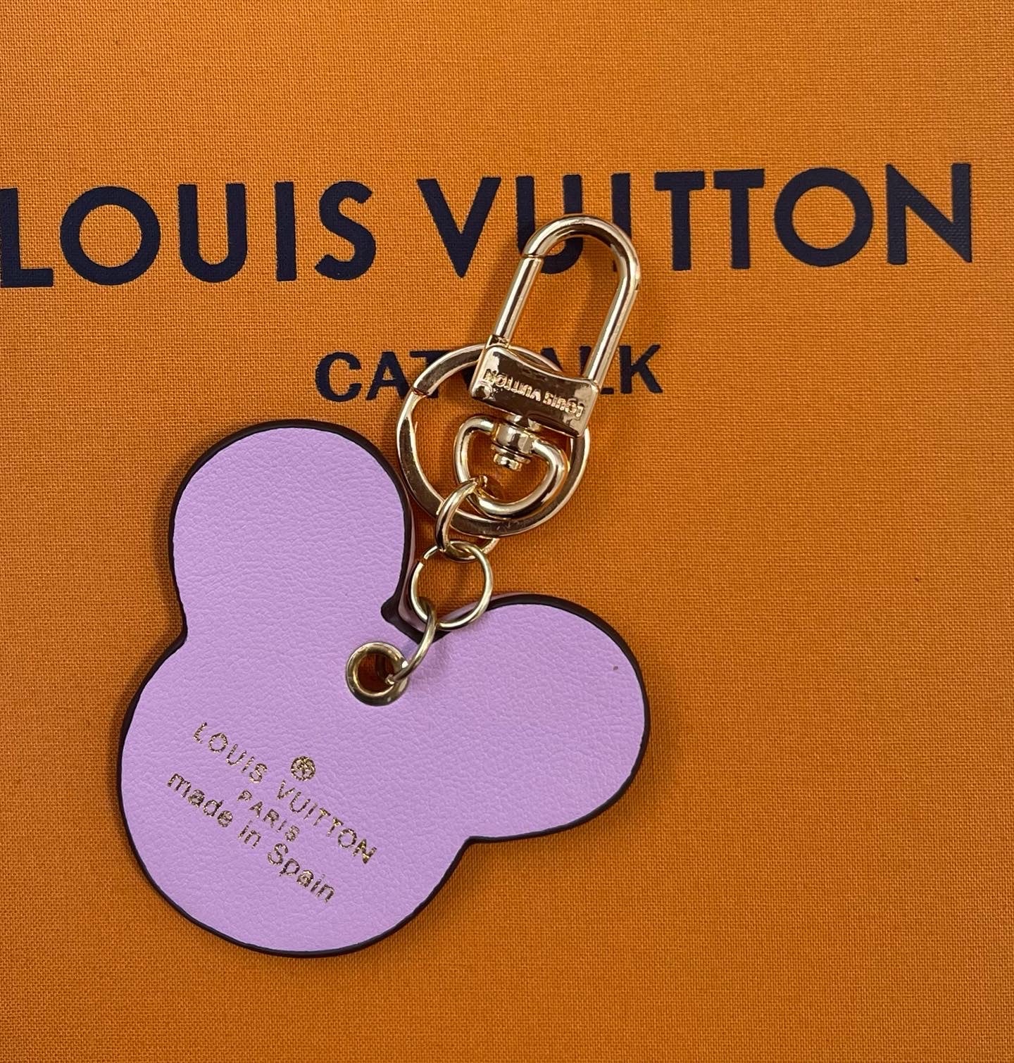 Minnie lv keychain