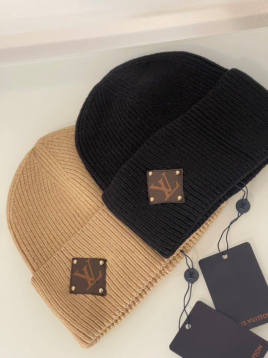 Lv beanie